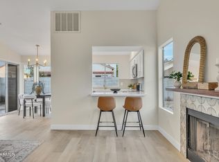 8830 W Saint John Rd, Peoria, AZ 85382