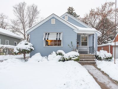 216 S Martin Ave, Waukegan, IL, 60085