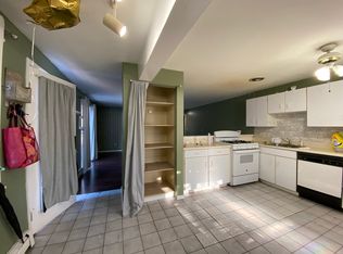 160 Warner St #A, Hamden, CT 06514