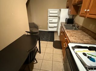 949 Vine Ave APT 1, Williamsport, PA 17701