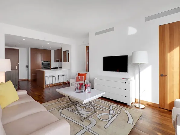 400 Fifth Avenue 37-C image 2 of 16