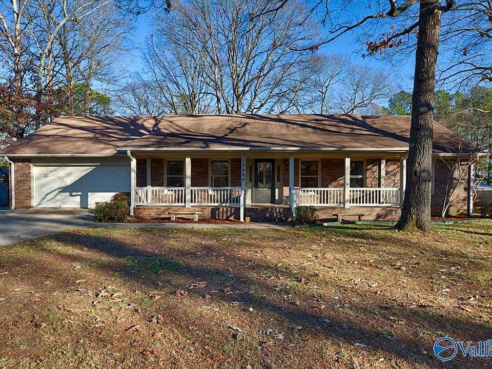 1st image of 13424 Shelly Dr