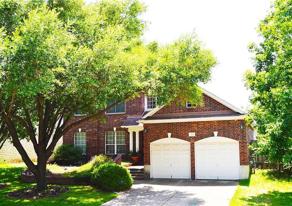 1st image of 702 Creekmont Dr