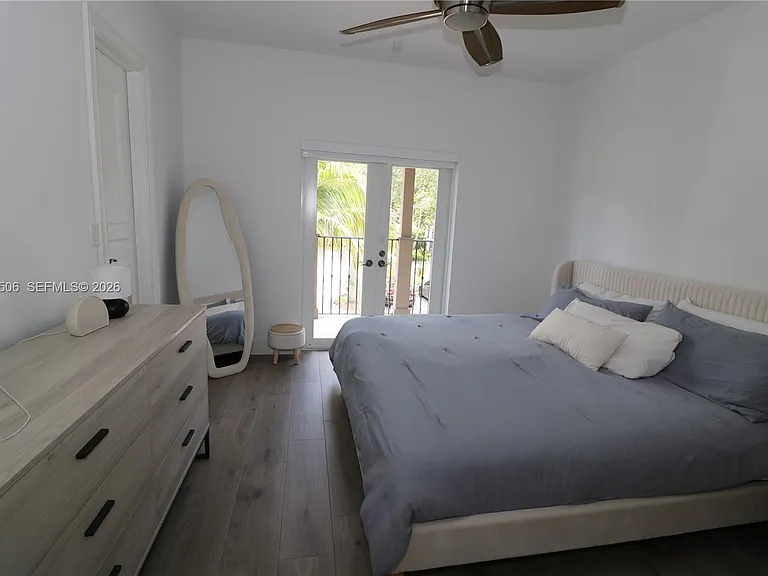 7961 SW 110th Ter — Photo 36