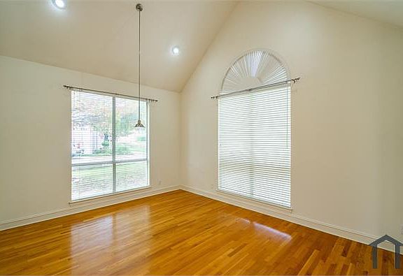 5th image of 3604 Blackwood Ct