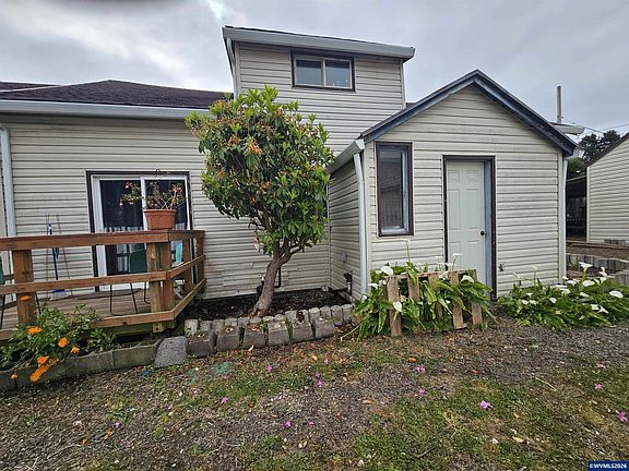 5th image of 1433 NW 17th St