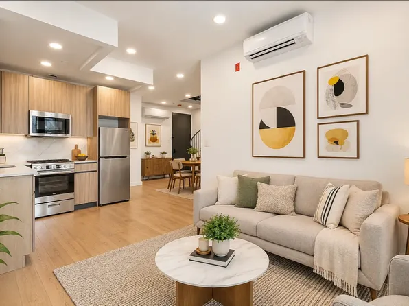 215 S 4th St, Brooklyn, NY