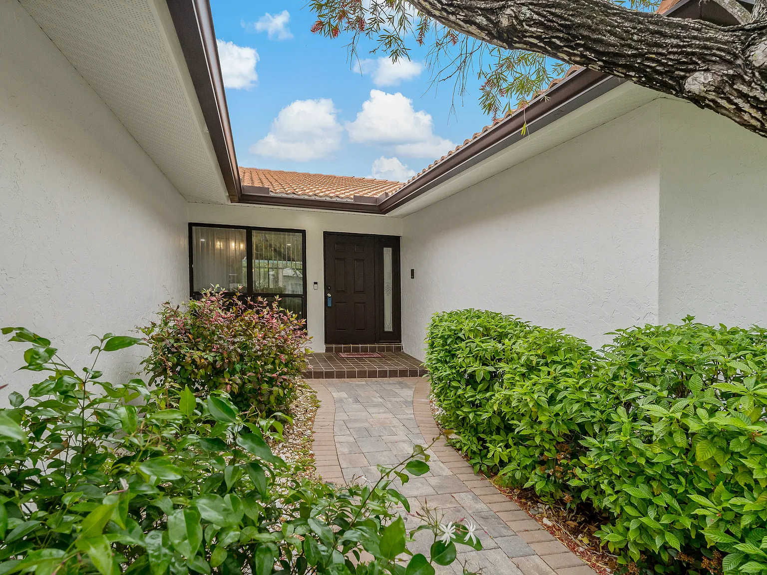 710 Treasure Boat Way — Photo 4