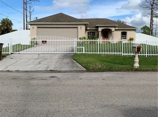 2834 Nancy Dr, Lehigh Acres, FL 33971