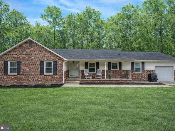 6113 Ridge Tree Rd, Fredericksburg, VA 22407