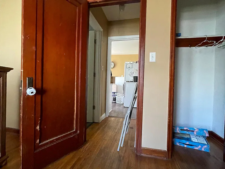 817 Main St S — Photo 9