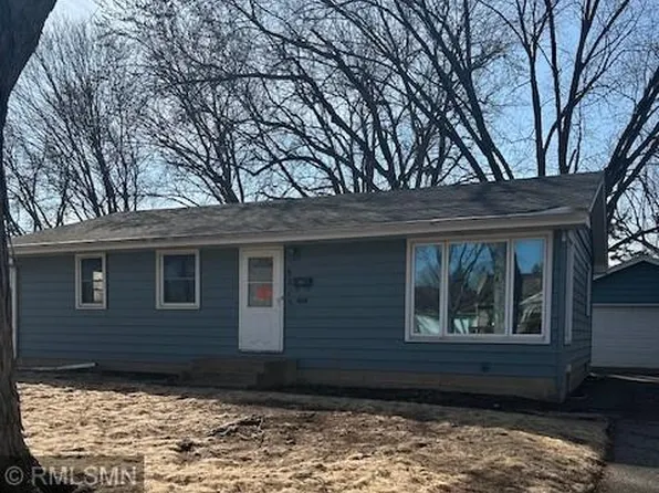8215 32nd Pl N, Crystal, MN 55427