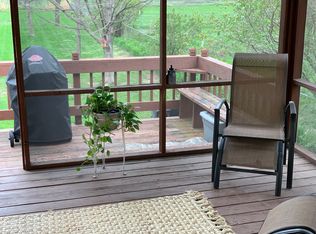 1237 Westland Rd NW, Cedar Rapids, IA 52405