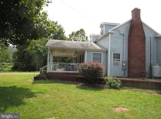 2973 Vaughn Summit Rd, Luray, VA 22835