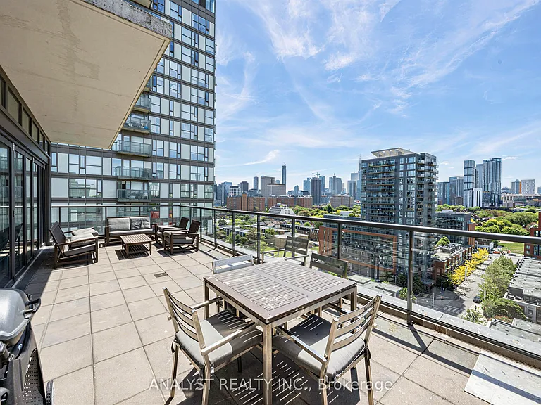 260 Sackville St #504 — Photo 23