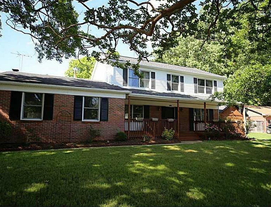 1st image of 4624 Mallard Cres