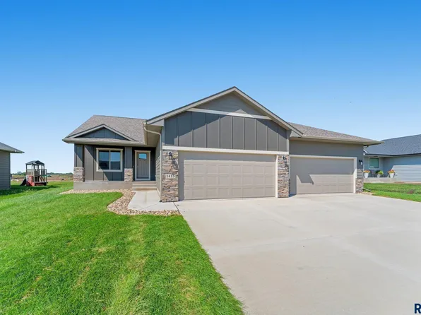 1415 N Cole Ave, Tea, SD 57064