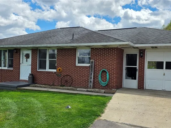 217 Camp Ground Rd, Confluence, PA 15424