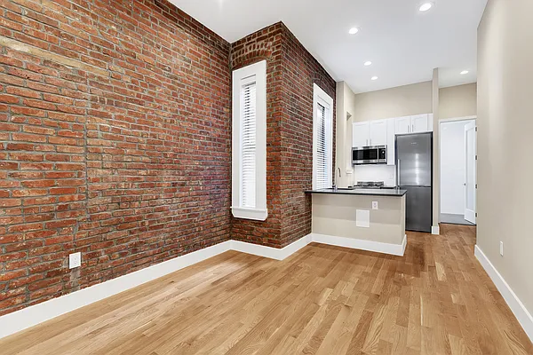 Rented by Cooper & Cooper Real Estate | media 1