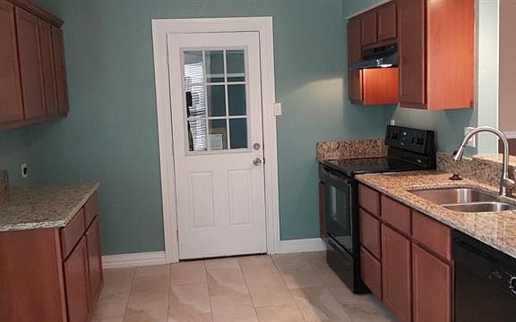 2nd image of 1010 Wakefield Dr