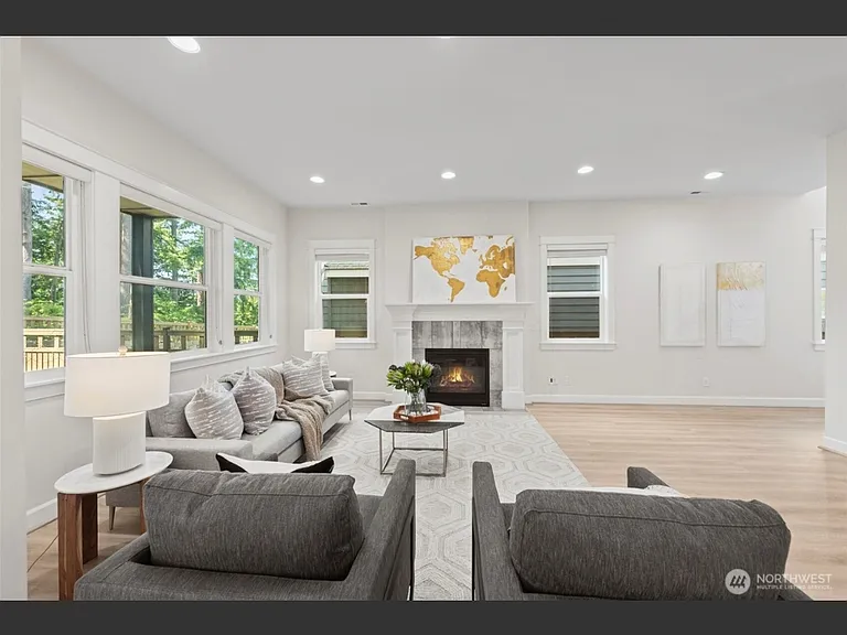 415 5th Ave NE — Photo 6