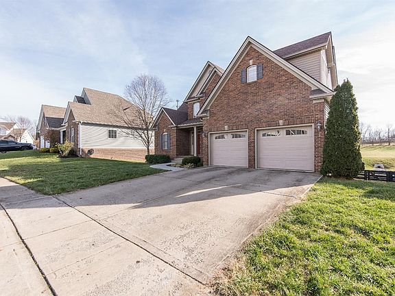 3rd image of 2056 Elmwood Dr