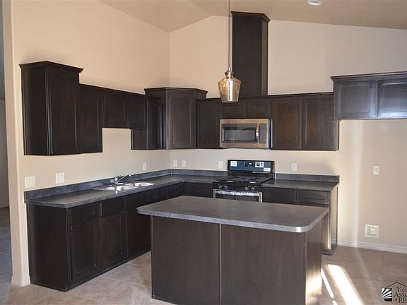 3rd image of 3484 N Udall Ln