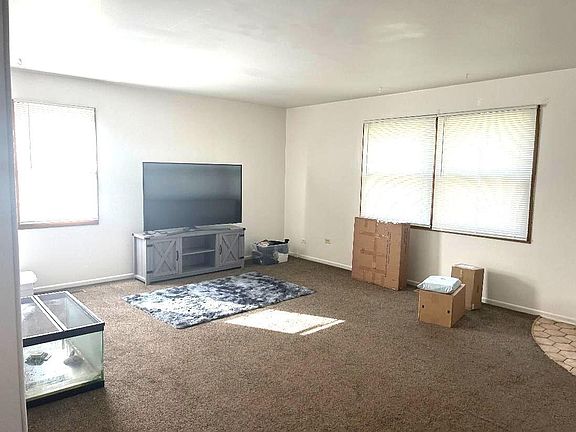 2nd image of 3807 Main St