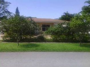 16820 NE 8th Pl, North Miami Beach, FL 33162