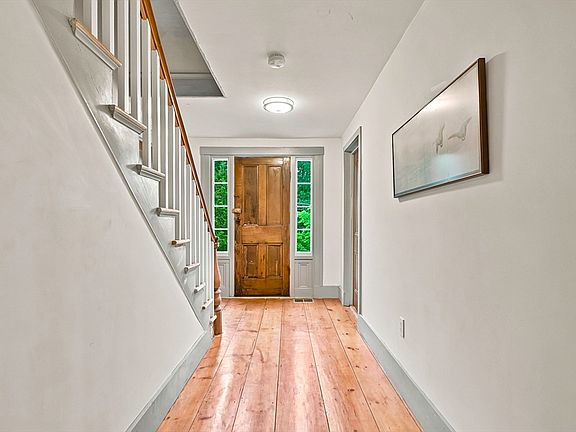 5th image of 34 George St