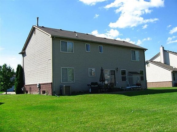 3rd image of 6429 Briarcliff Dr