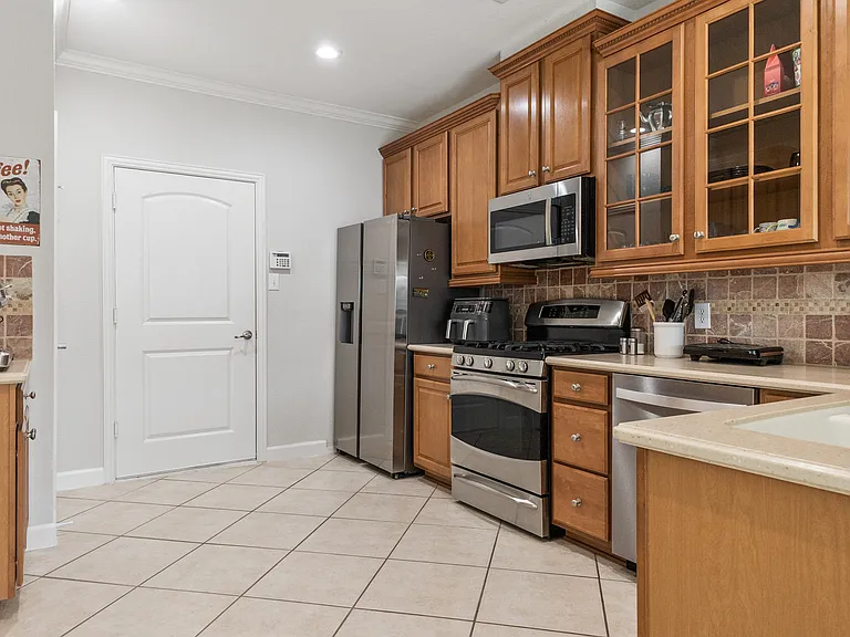 7944 Eddie Dr — Photo 8