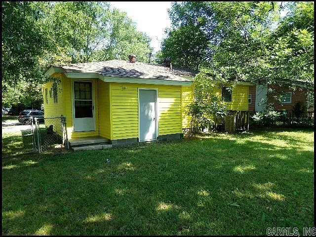 908 Greenlea Dr — Photo 15