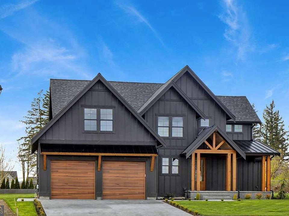 1st image of 6 Irwin Ct NW