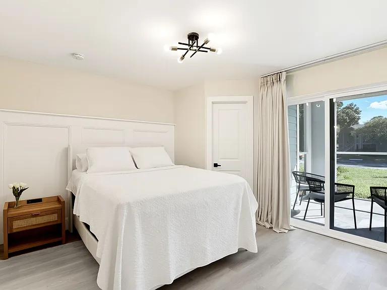 2592 Grassy Point Dr #106 — Photo 11