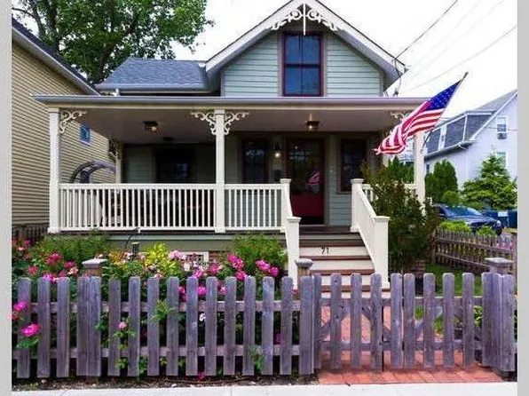 71 Delaware Ave, Ocean Grove, NJ 07756
