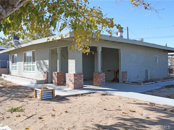 830 Candlelight St, Barstow, CA 92311