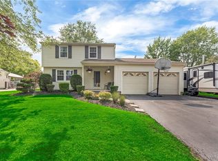 1332 Tanglewood Dr, North Tonawanda, NY