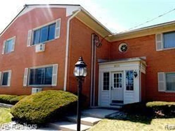 805 Plate St, Rochester, MI