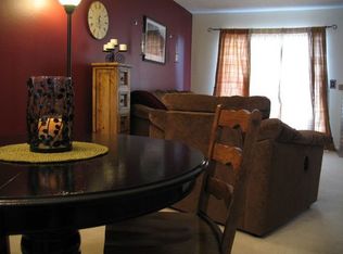 11147 W 17th Ave APT 104, Lakewood, CO 80215
