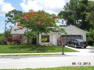 1931 SE Airoso Blvd, Port Saint Lucie, FL 34953