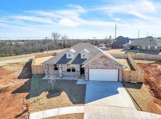 9800 NW 144th St, Yukon, OK 73099