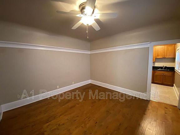 2nd image of 801 F St APT 5