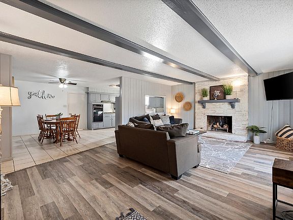 5th image of 4904 15th St