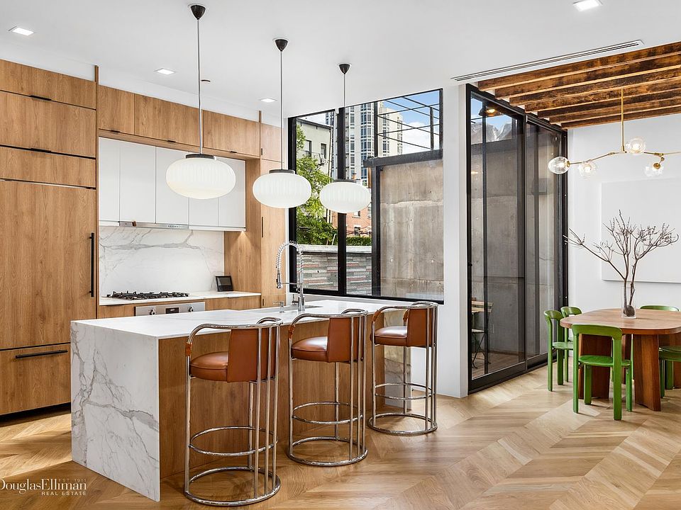 76 Green St, Brooklyn, NY 11222 | Zillow