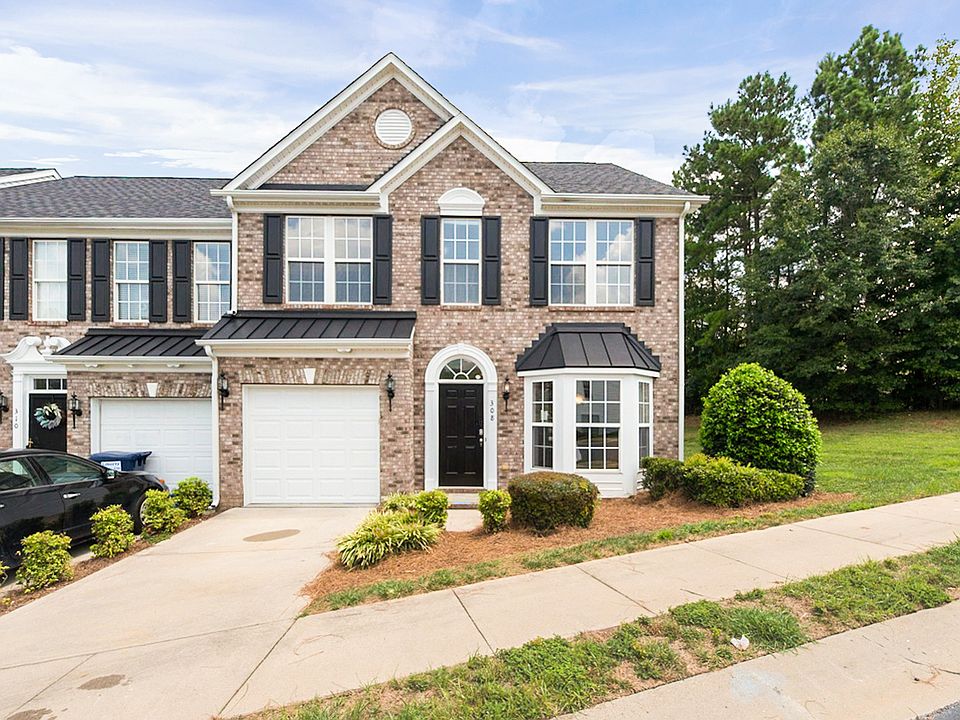 1st image of 308 Dusk Dr