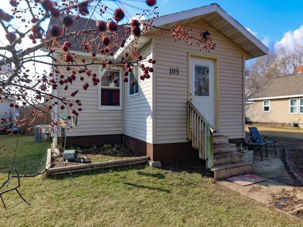 103 Tousley Ave N, New York Mills, MN 56567