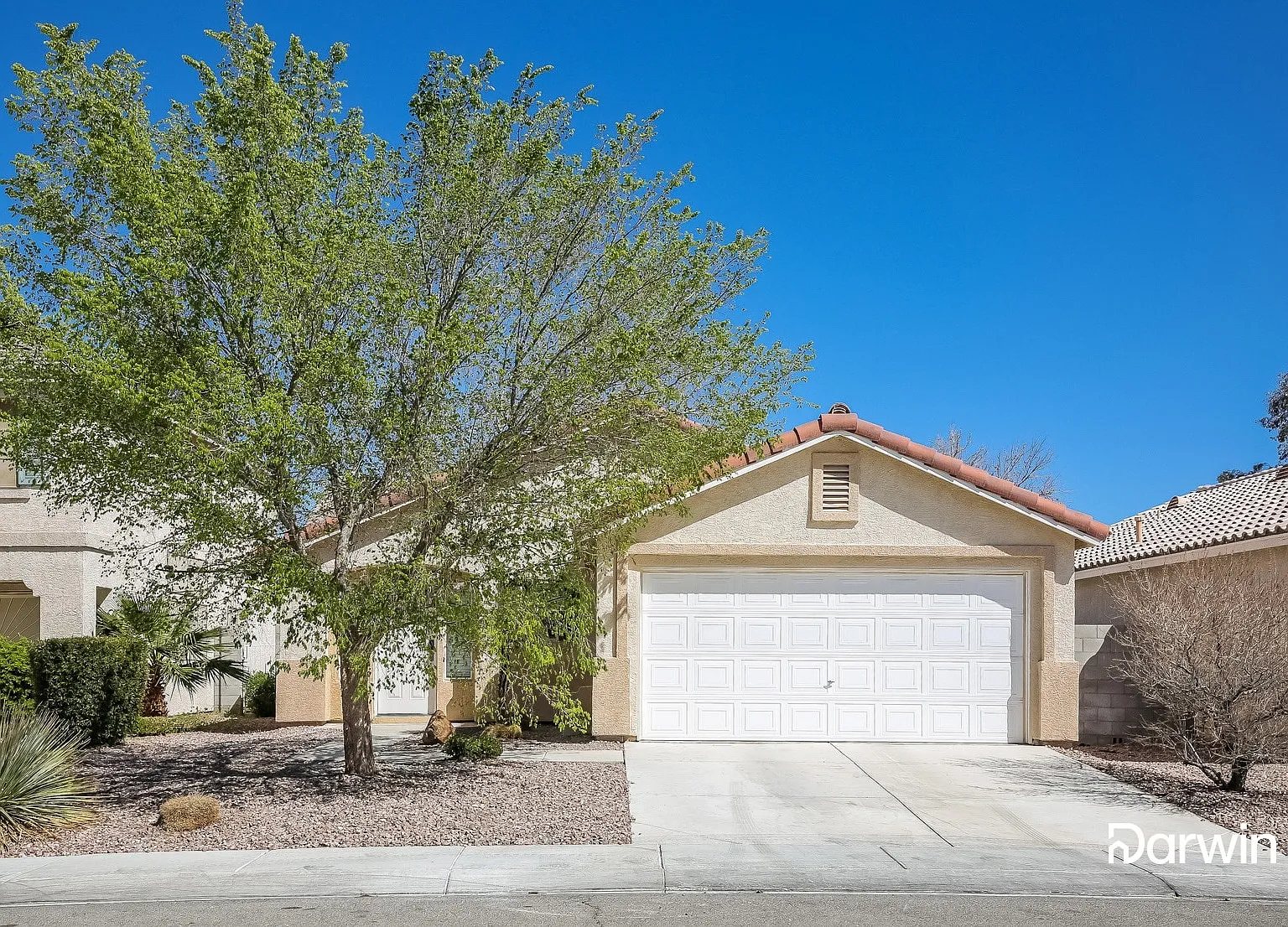 3 bed, 2.0 bath, 1584 sqft, $1,875 — Photo 1