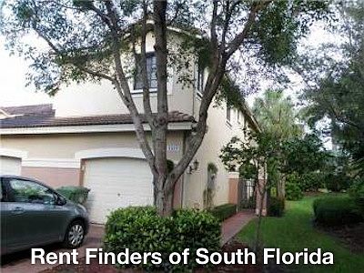 3rd image of 4315 Vineyard Cir