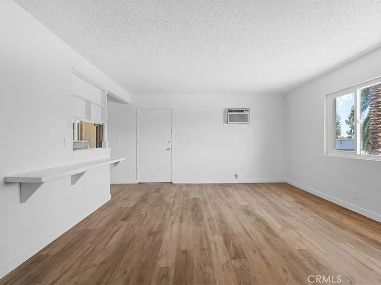 5351 Maitland St #3 — Photo 7
